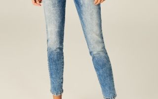 Wie man Jeans zu Hause gleichmäßig aufhellt