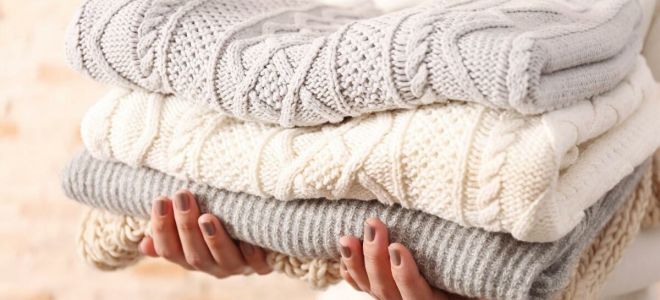 Wie man einen Wollpullover von Hand und in der Waschmaschine wäscht
