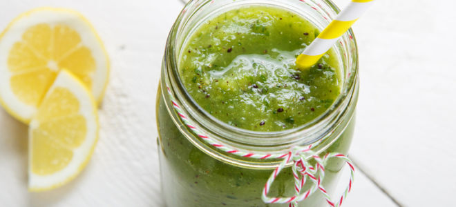 Smoothies: Nutzen und Schaden, wie man zu Hause macht