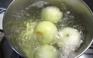 Warum gekochte Zwiebeln für den menschlichen Körper nützlich sind