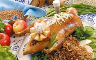 Perlhuhnfleisch: nützliche Eigenschaften und Schaden